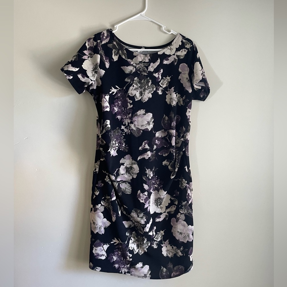 Black Floral Print Fitted Maternity Dress